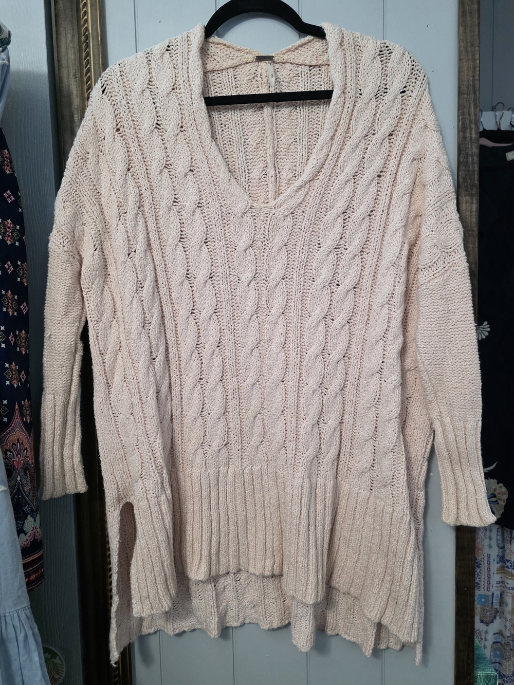 Free People Blush Cable Knit V-Neck Sweater Tunic